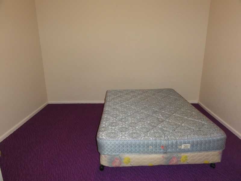 18 Neil McInerney, Gundagai NSW 2722