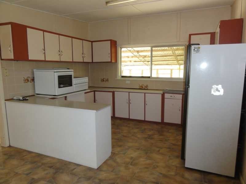 18 Neil McInerney, Gundagai NSW 2722