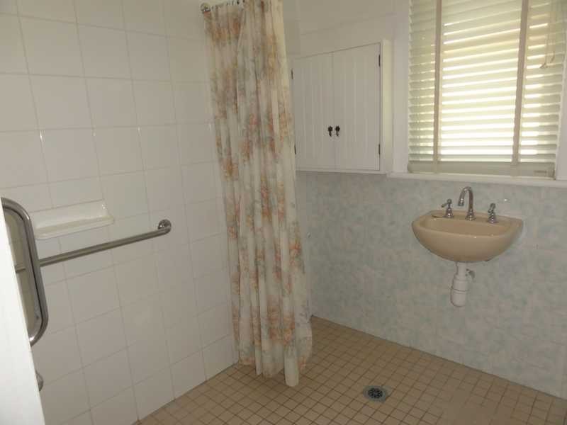 147 Hanley Street, Gundagai NSW 2722