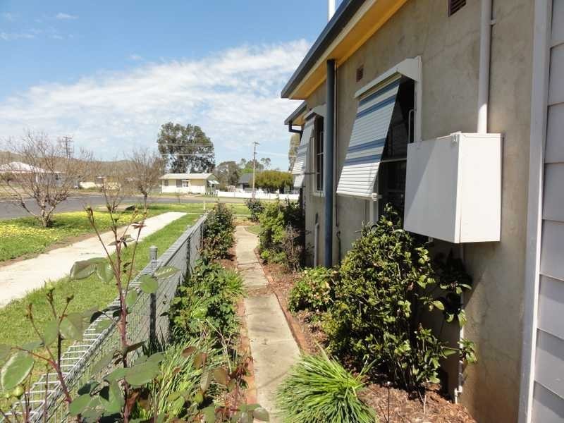 147 Hanley Street, Gundagai NSW 2722