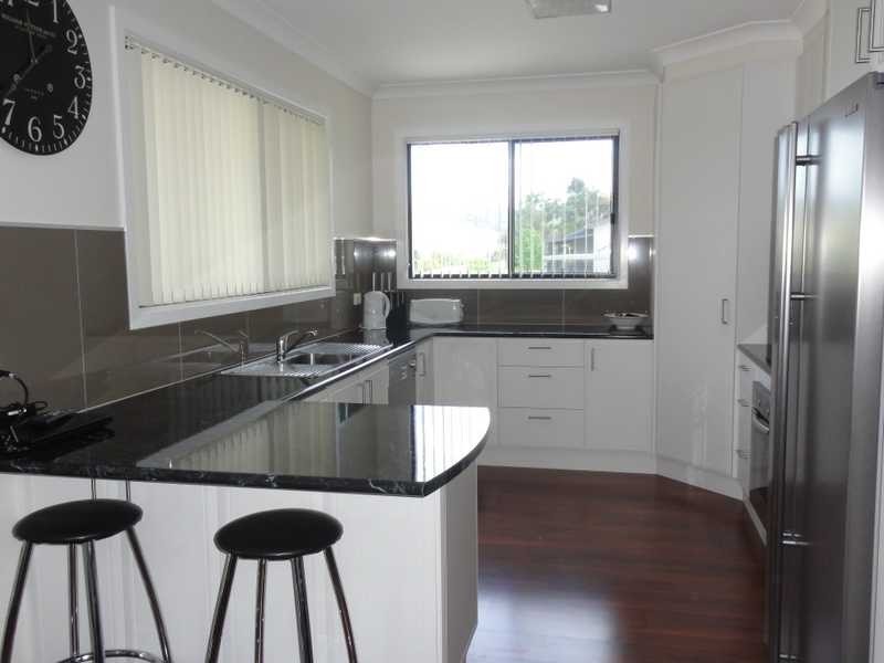 55 Punch Street, Gundagai NSW 2722