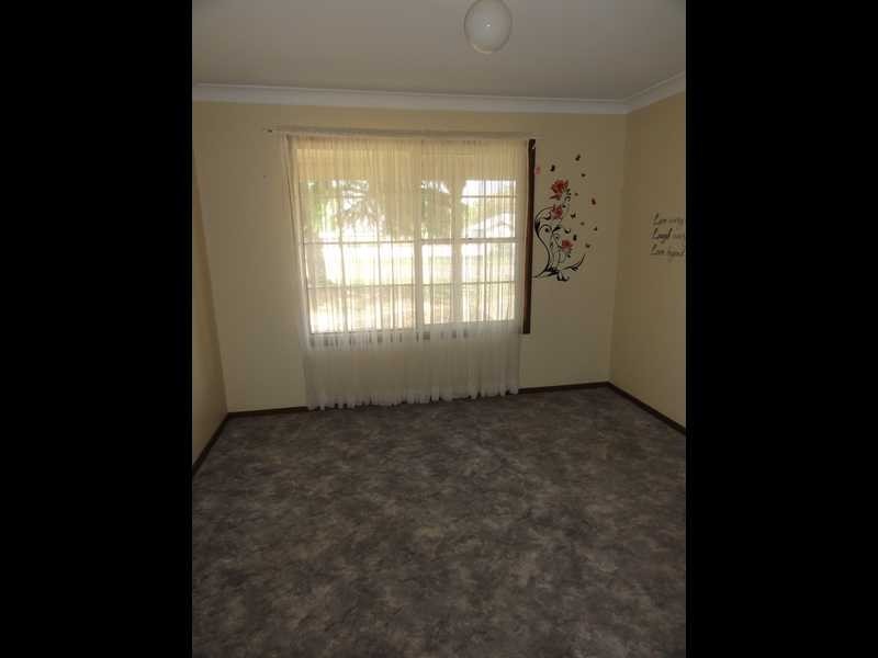 141 Hanley Street, Gundagai NSW 2722
