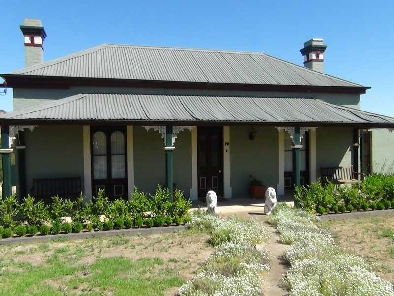 79 Mount Street, Gundagai NSW 2722