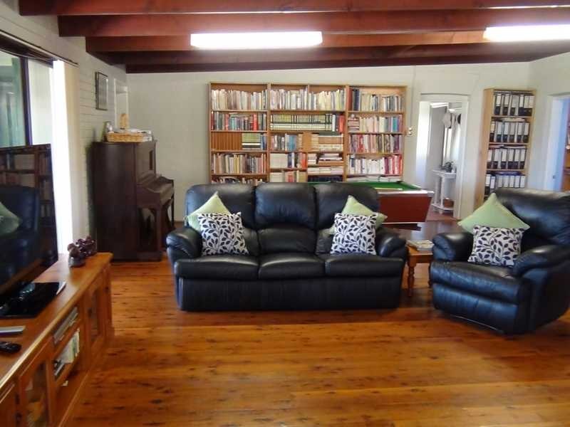 79 Mount Street, Gundagai NSW 2722