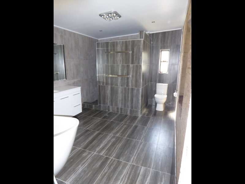 49 Mount Street, Gundagai NSW 2722