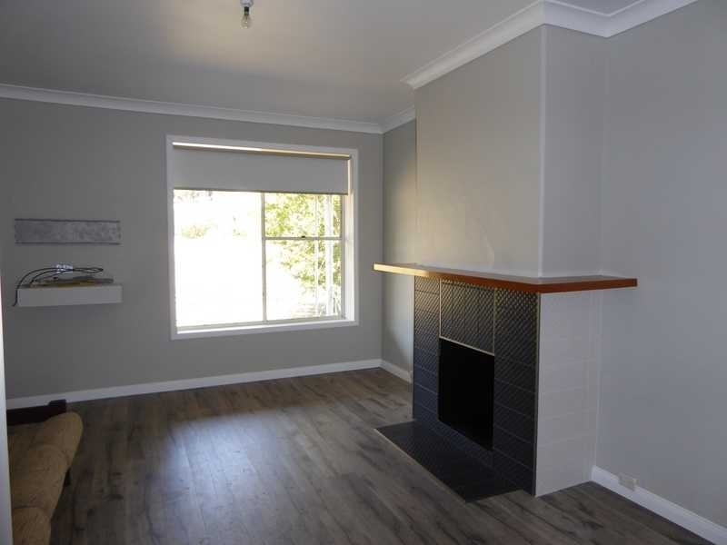 49 Mount Street, Gundagai NSW 2722