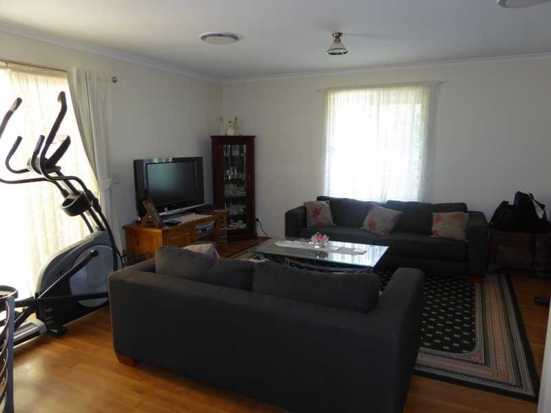 2 Virgil Street, Gundagai NSW 2722