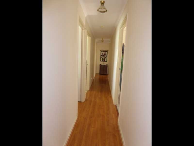 2 Virgil Street, Gundagai NSW 2722