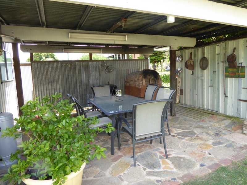 2 Virgil Street, Gundagai NSW 2722