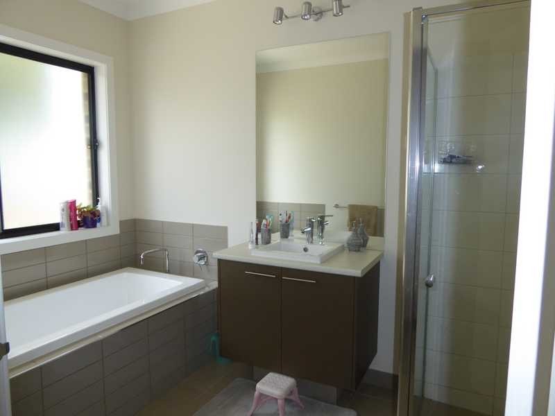 12 Lawson Drive, Gundagai NSW 2722