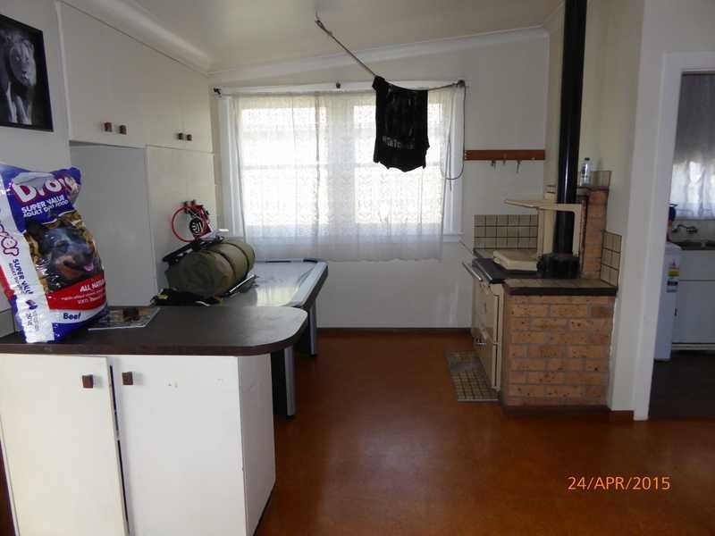 145 Hanley Street, Gundagai NSW 2722