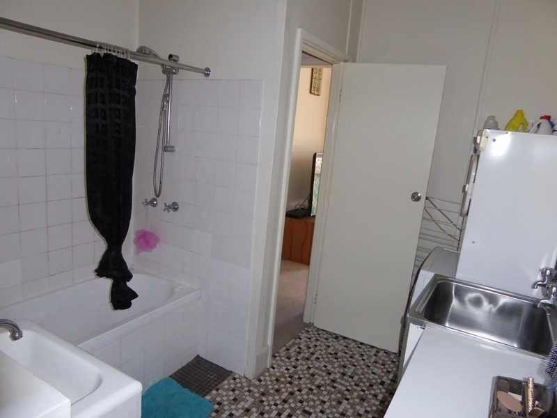 162 Punch Street, Gundagai NSW 2722