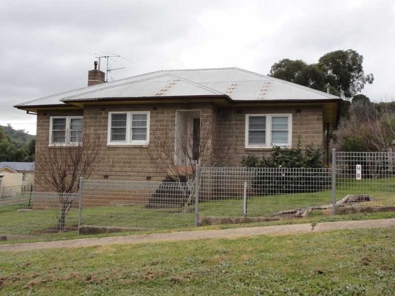 123 Hanley Street, Gundagai NSW 2722