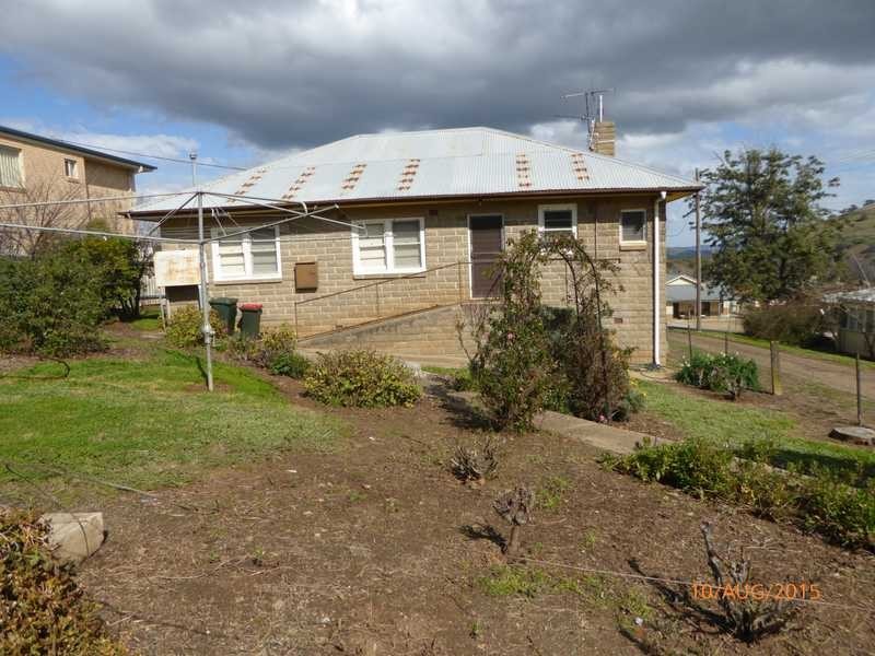 123 Hanley Street, Gundagai NSW 2722