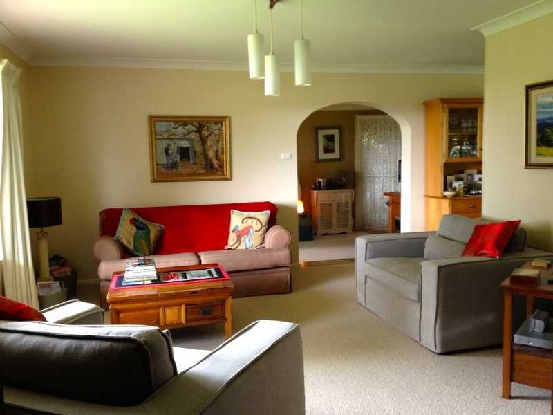 85 Mount Street, Gundagai NSW 2722