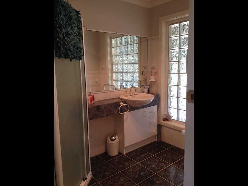 85 Mount Street, Gundagai NSW 2722