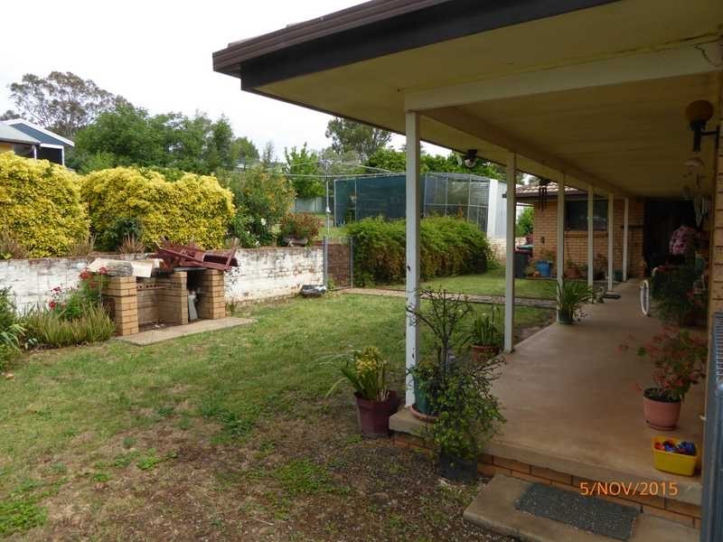 35 Luke Street, Gundagai NSW 2722