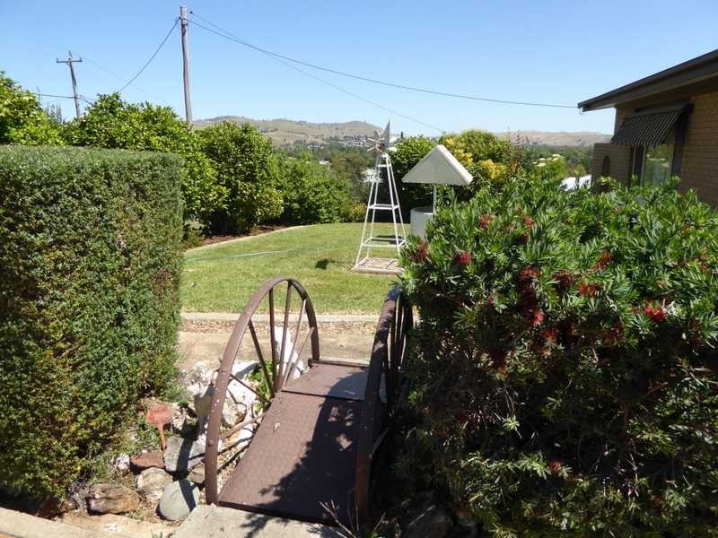 22 Tor Street, Gundagai NSW 2722
