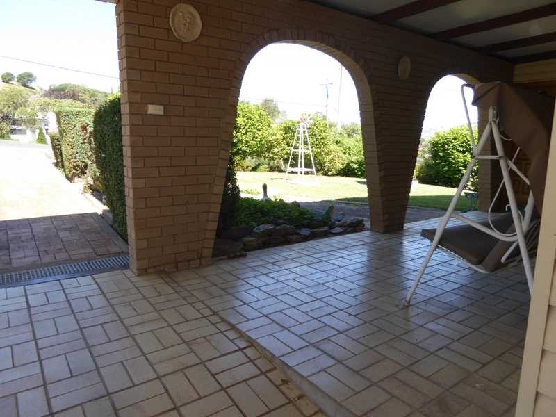 22 Tor Street, Gundagai NSW 2722