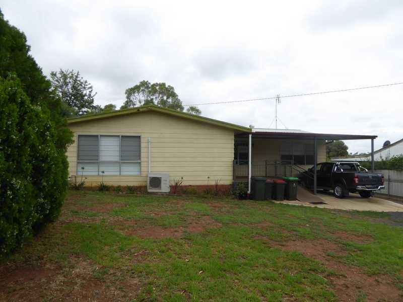 19 O’Hagan Street, Gundagai NSW 2722