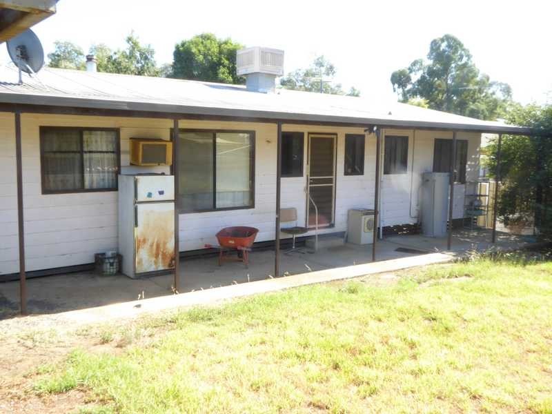 21 Sydney Street, Tarcutta NSW 2652