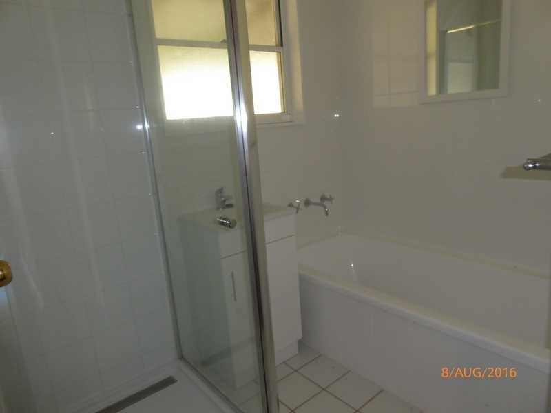 75 Mount Street, Gundagai NSW 2722