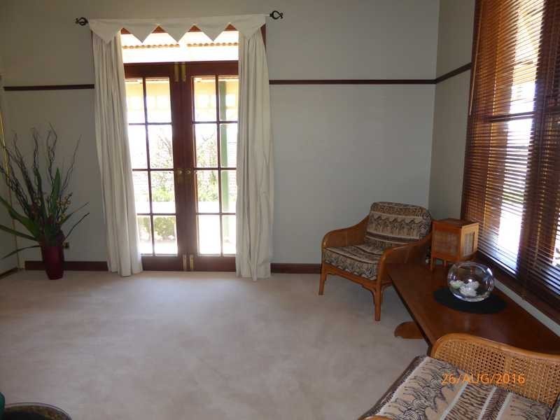 3 Gilmore Place, Gundagai NSW 2722