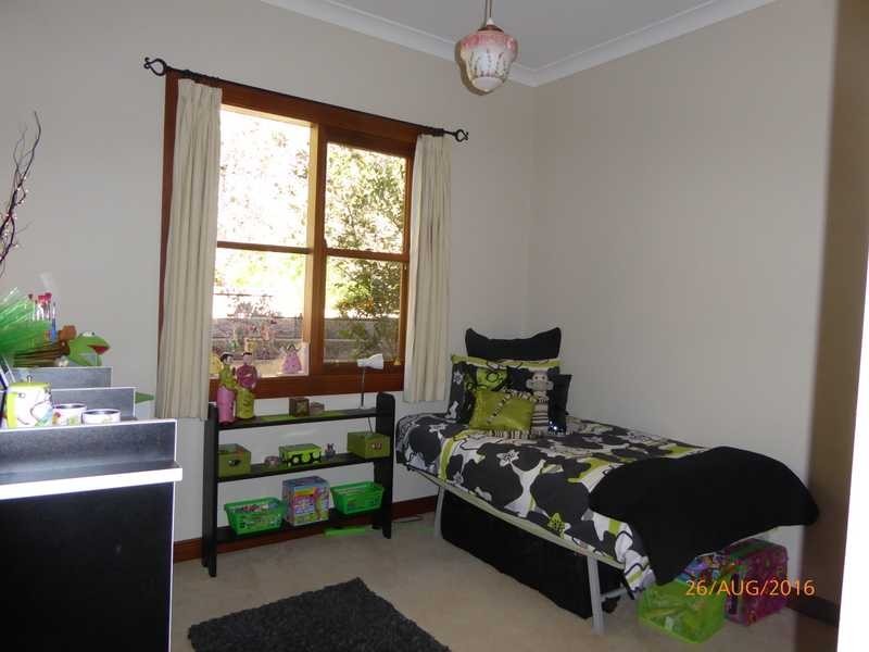 3 Gilmore Place, Gundagai NSW 2722