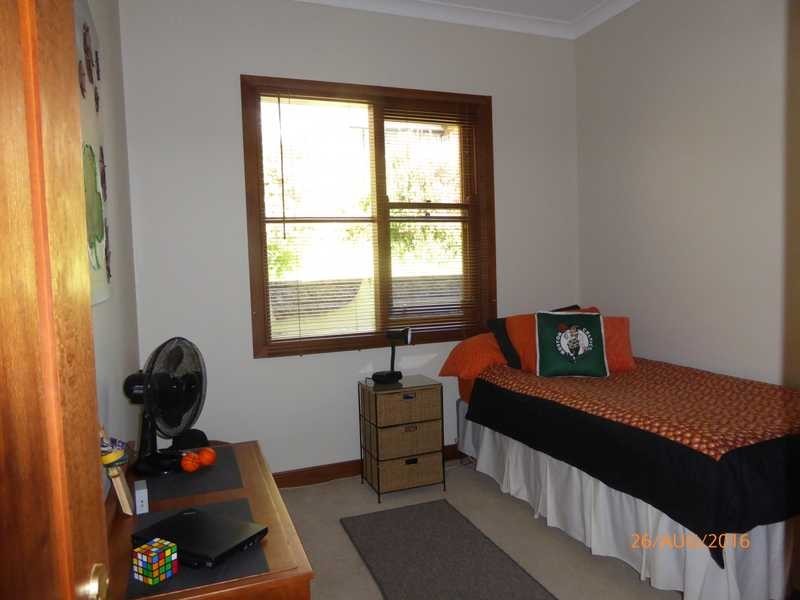 3 Gilmore Place, Gundagai NSW 2722