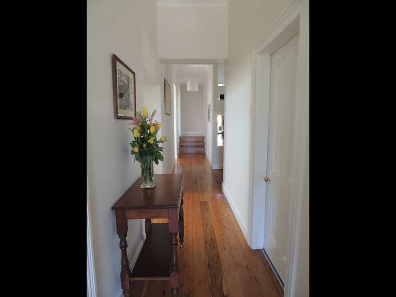 53 Punch Street, Gundagai NSW 2722