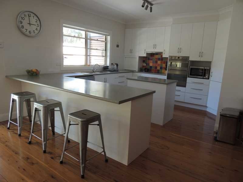 53 Punch Street, Gundagai NSW 2722