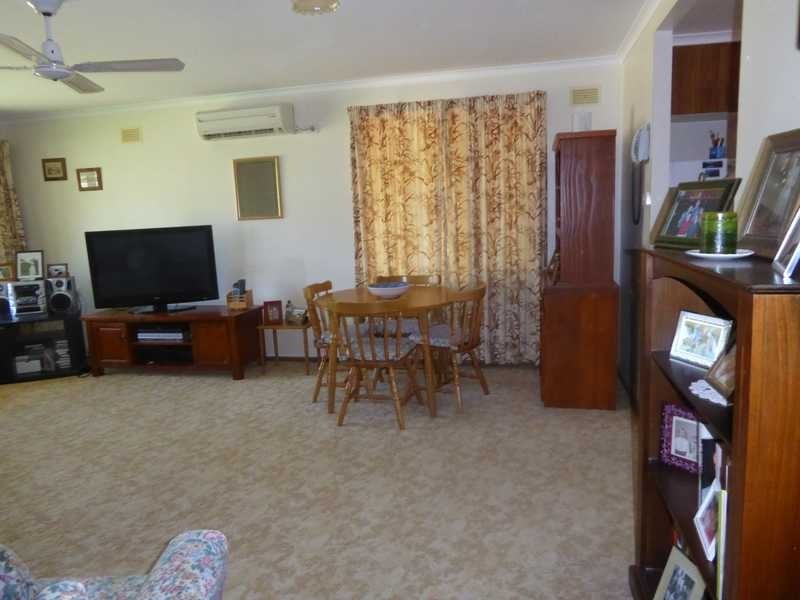 46 luke Street, Gundagai NSW 2722