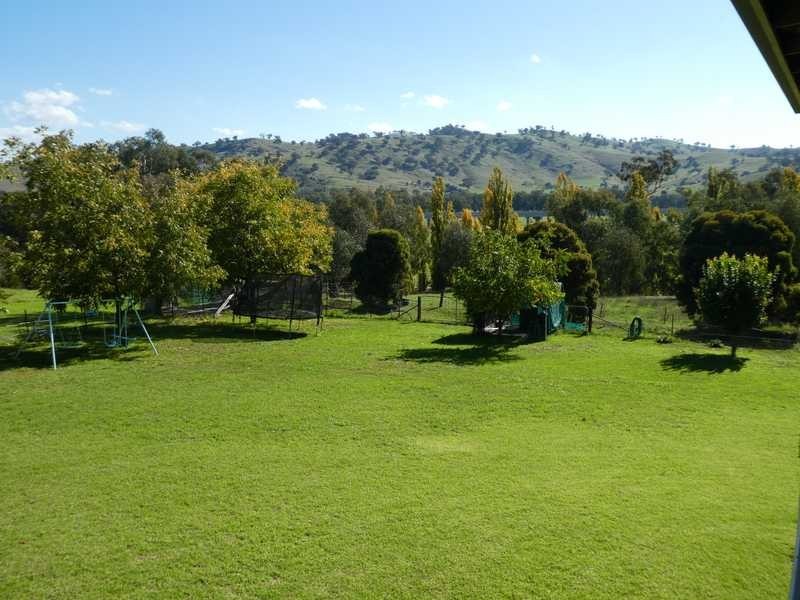 45 Mount Street, Gundagai NSW 2722