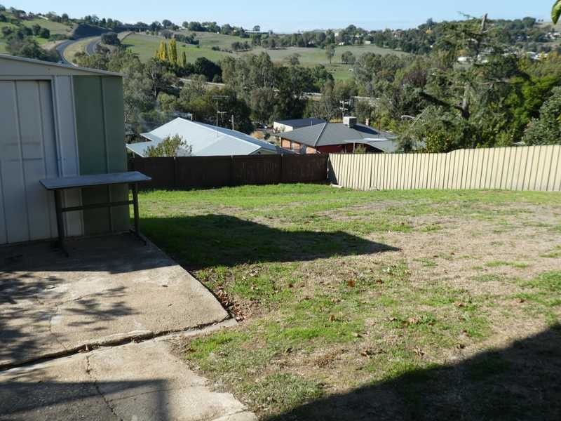19 Francis Avenue, Gundagai NSW 2722