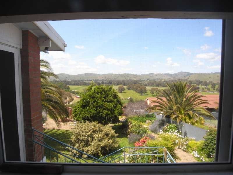 19 Virgil Street, Gundagai NSW 2722