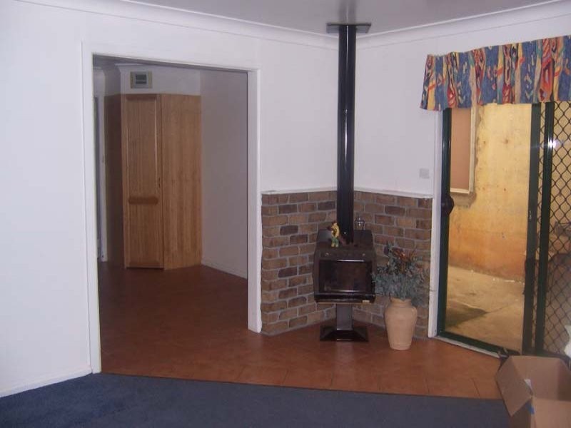 10 Mount Street, Gundagai NSW 2722