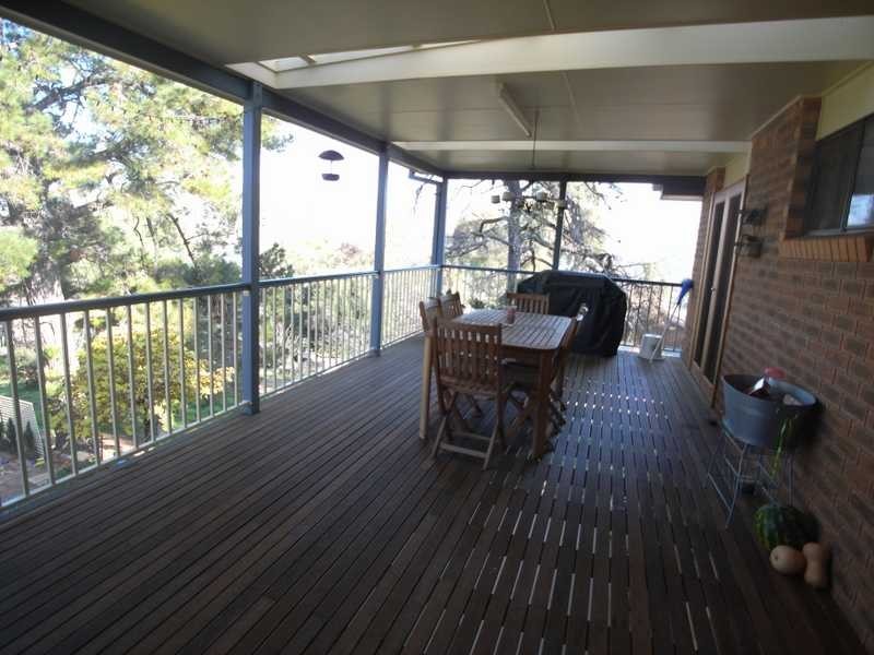 112 Hanley Street, Gundagai NSW 2722