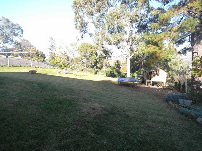 112 Hanley Street, Gundagai NSW 2722