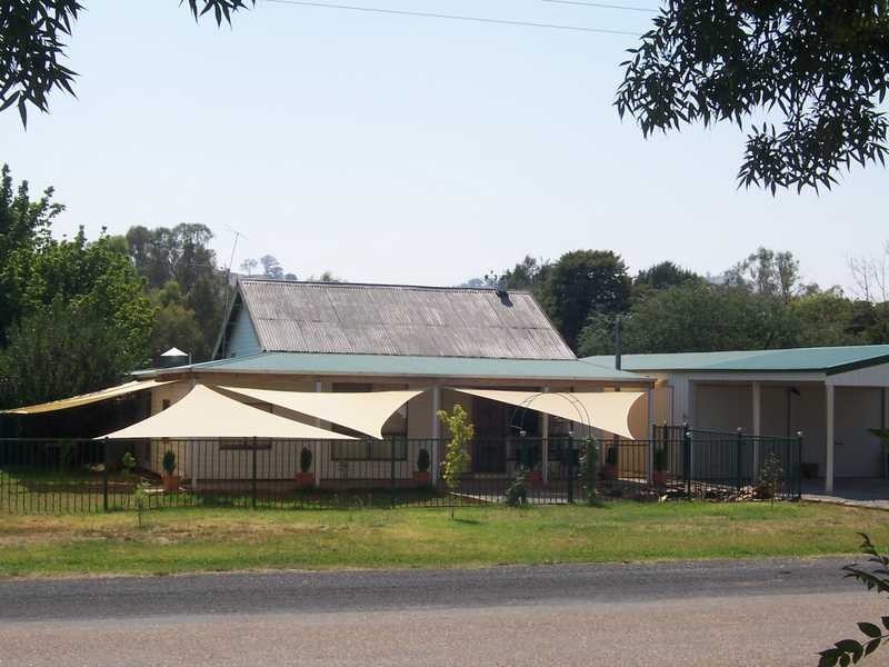 1930 Adelong Road, Tumblong NSW 2729