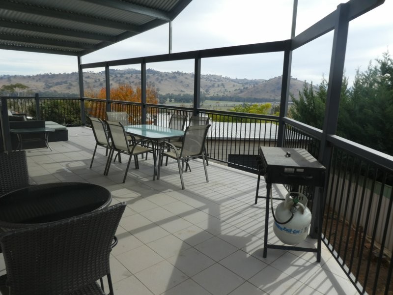 5 Camphor Lane, Gundagai NSW 2722
