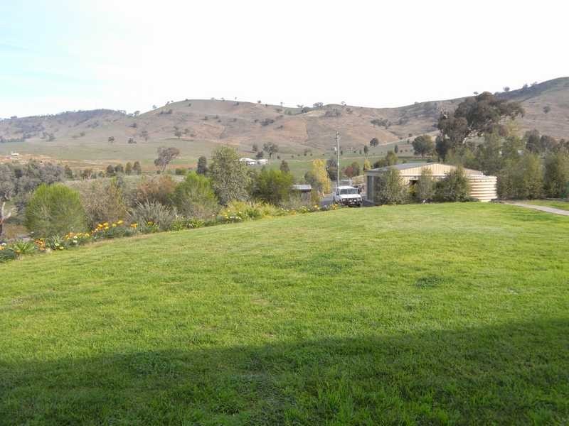 38 Happy Valley Road, Gundagai NSW 2722