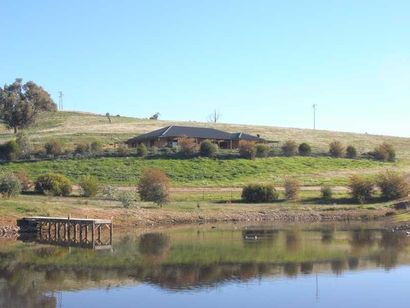 38 Happy Valley Road, Gundagai NSW 2722