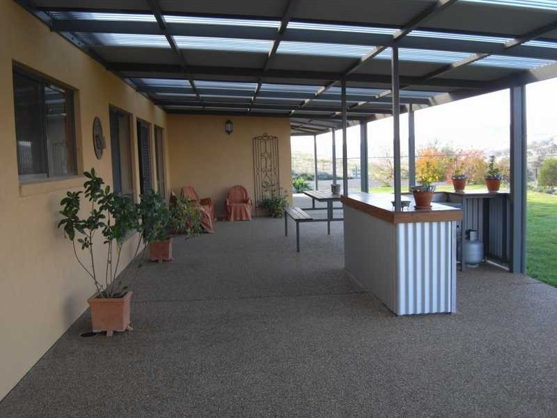 38 Happy Valley Road, Gundagai NSW 2722