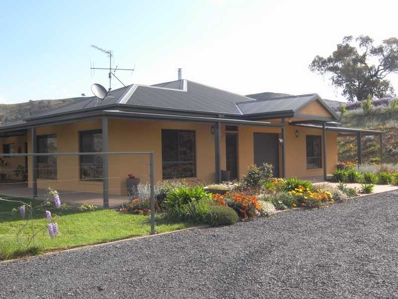38 Happy Valley Road, Gundagai NSW 2722