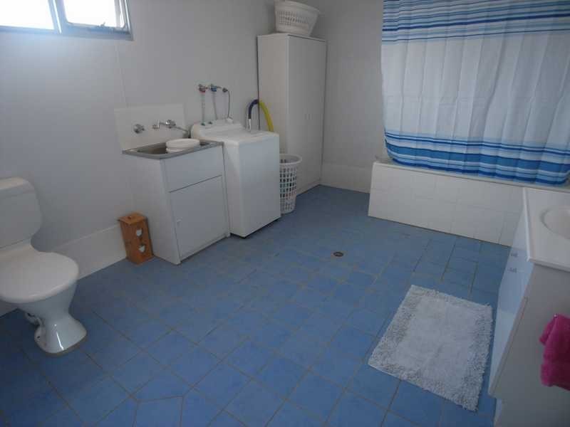 Greenbow Oak Hills Road, Gundagai NSW 2722