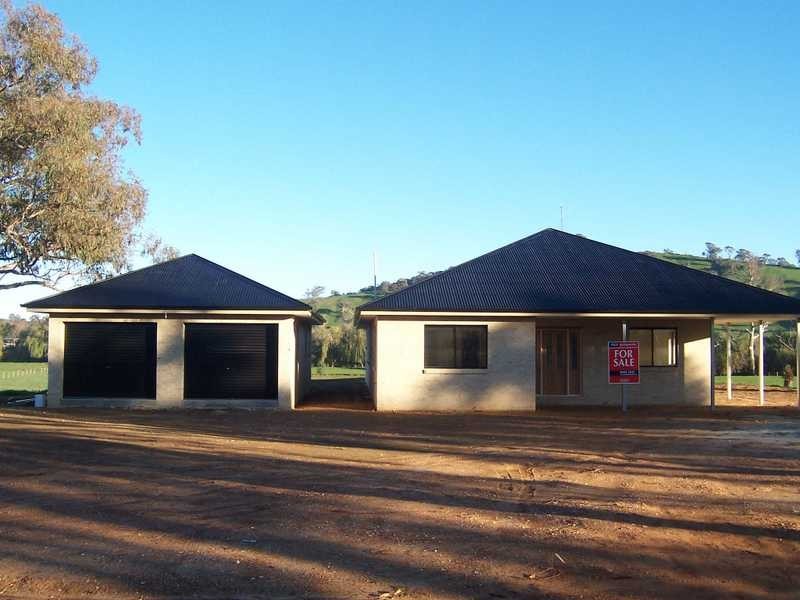 9 Lewins Lane, Tumblong NSW 2729