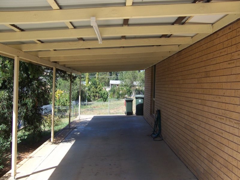 112 William Street, Gundagai NSW 2722