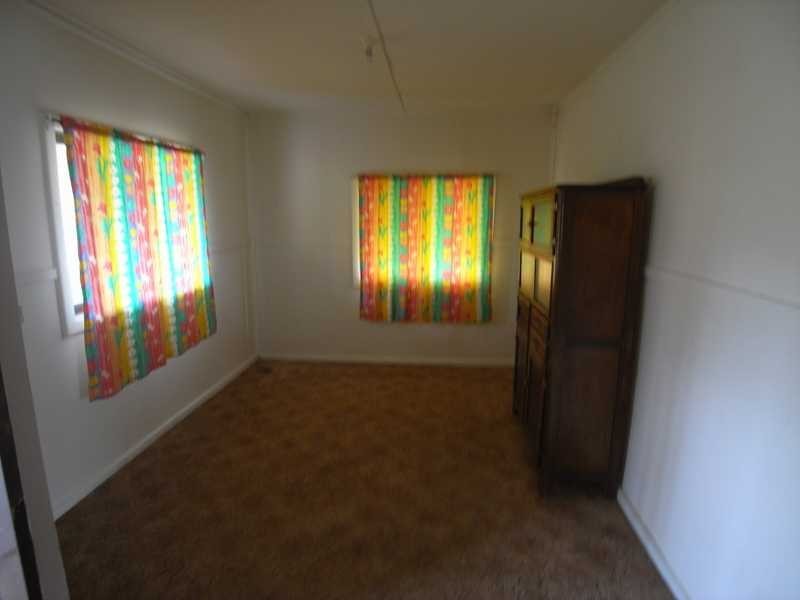 42 Tom Street, Gundagai NSW 2722