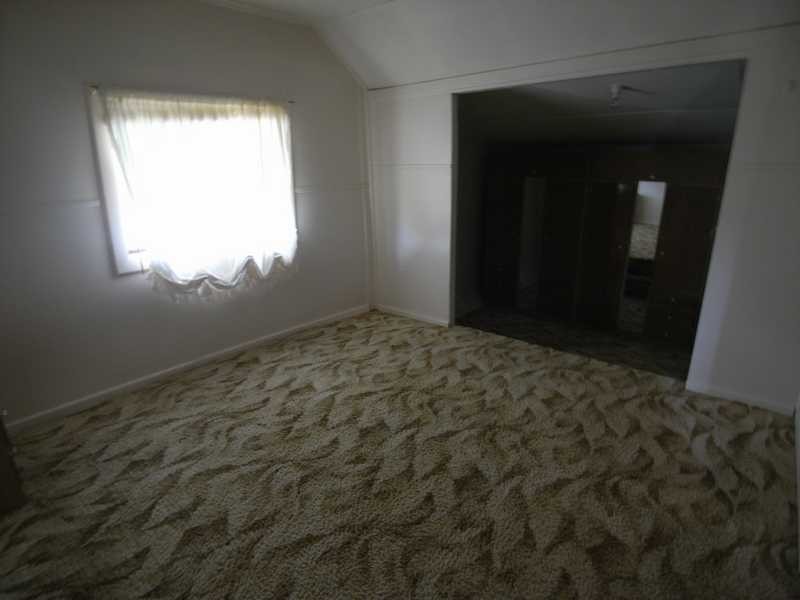 42 Tom Street, Gundagai NSW 2722