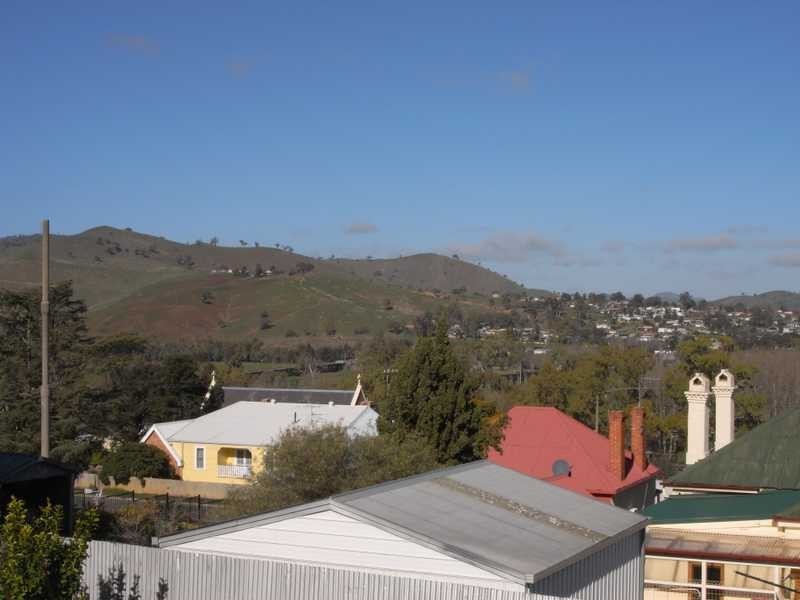 76 Punch Street, Gundagai NSW 2722